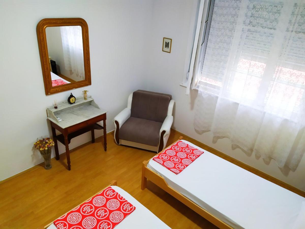 Podgorica Center Apartment Exterior foto
