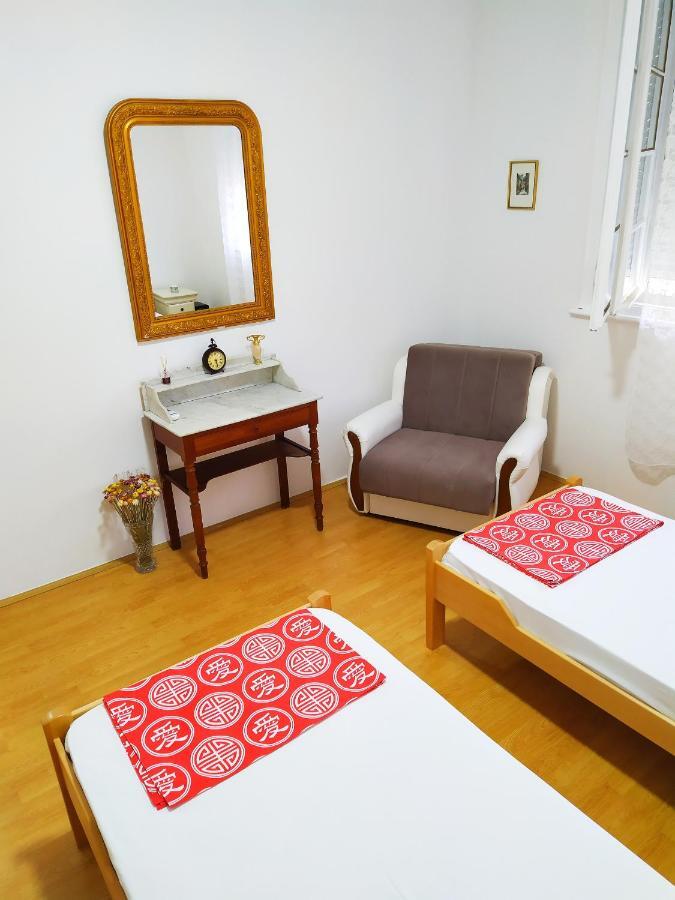 Podgorica Center Apartment Exterior foto